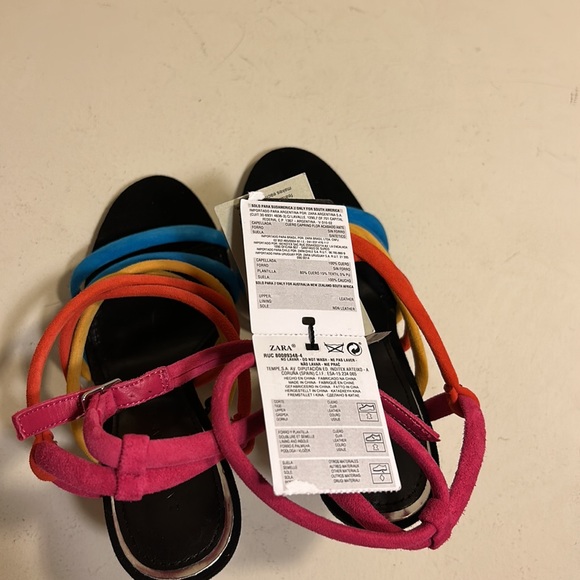 Zara Multicolor Suede Leather High
Heel Sandals - Picture 10 of 11